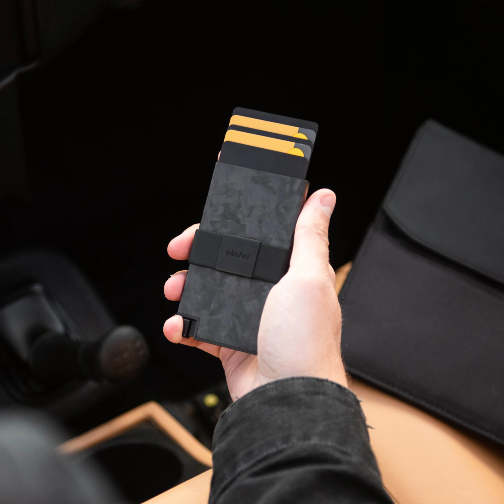 Ekster Cardholder - Image 139